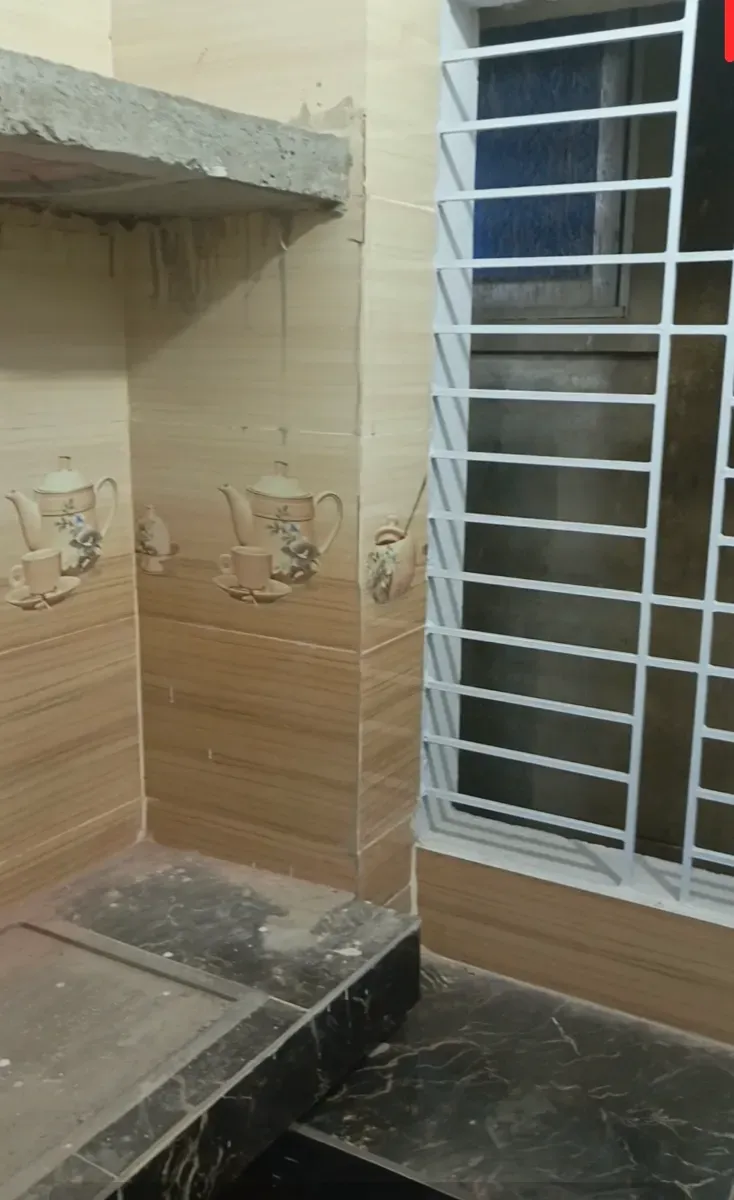 1300 SQF flat sale at Gandaria - Image 3
